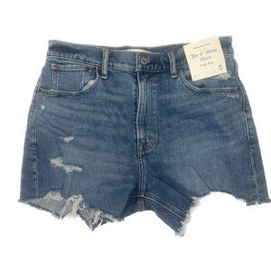 NWT Abercrombie & Fitch 4” Mom Short